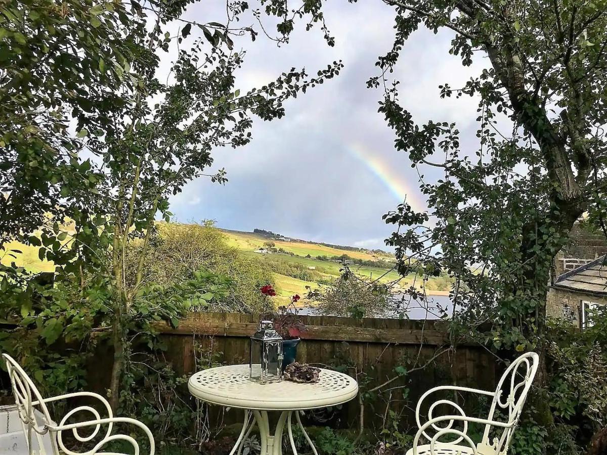 Bijou Cottage In Bronte Country With Wood-Burning Stove & Hot Tub Spa Haworth Esterno foto